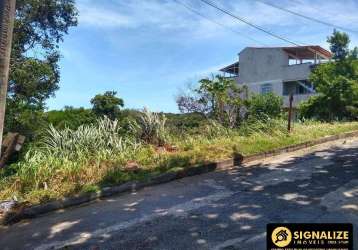 Terreno em condomínio fechado com 700m² - cabo frio/rj