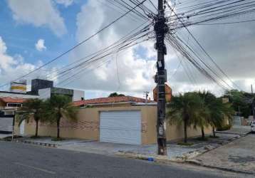 Casa a venda com 233,80 m² por r$ 649.000,00