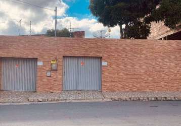 Vende-se casa bem localização no bairro santa cruz