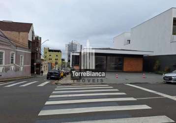 Comercial para venda, 8 salas, 3 vagas de garagem, 3 vagas de estacionamento- 400 m²- centro, ponta