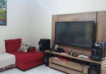 Sobrado com 3 dormitórios à venda, 239 m² por r$ 482.000 - vila rica - pindamonhangaba/sp