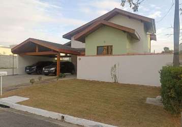 Casa com 3 dormitórios à venda, 260 m² por r$ 1.350.000,00 - condomínio residencial real ville - pindamonhangaba/sp