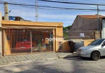 Terreno com 3 casas, ideal para renda!!!