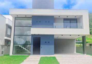 Casa alto padrão 4 suítes!