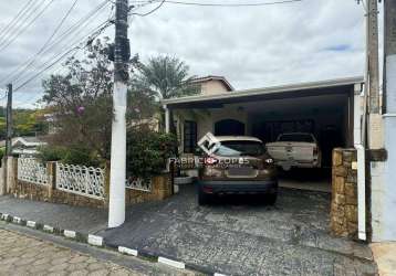 Linda casa com 4 dormitórios para alugar em jacareí