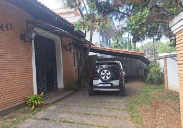 Casa a venda em alto de pinheiros 2.800.000,00