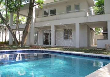 Casa de condomínio à venda no alto da boa vista com 4 suítes e piscina