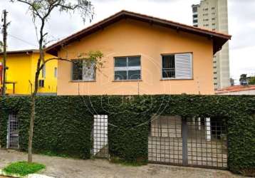 Casa em boa localização - venda - 331m² - piscina - 04 dormitórios.