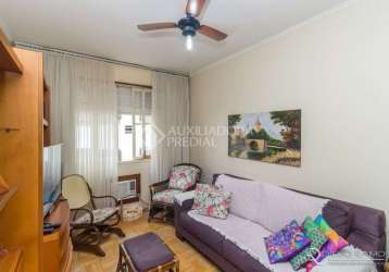 Apartamento com 3 quartos à venda na rua tiradentes, 185, independência, porto alegre, 86 m2 por r$ 350.000