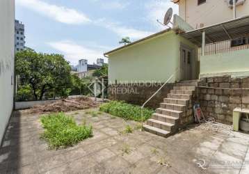 Casa em condomínio fechado com 3 quartos à venda na avenida caçapava, 228, petrópolis, porto alegre, 161 m2 por r$ 898.000