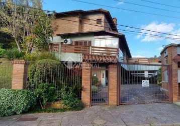 Casa em condomínio fechado com 3 quartos à venda na rua doutor david de azevedo gusmão, 185, jardim isabel, porto alegre, 197 m2 por r$ 1.060.000