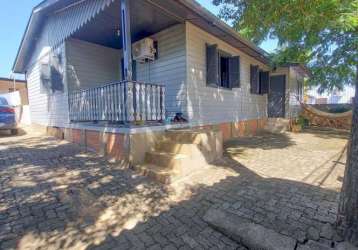 Casa com 4 quartos à venda na jose valdir garcia, 34, columbia city, guaíba, 130 m2 por r$ 400.000