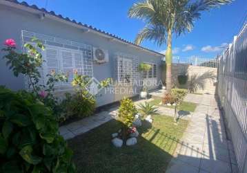 Casa com 3 quartos à venda na maceió, 686, jardim santa rita, guaíba, 200 m2 por r$ 380.000