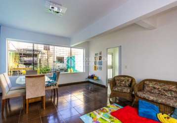 Casa com 4 quartos à venda na rua livramento, 381, santana, porto alegre, 299 m2 por r$ 790.000