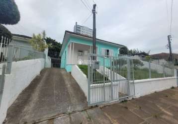 Casa com 3 quartos à venda na rua pedro lerbach, 818, centro, esteio, 87 m2 por r$ 610.000