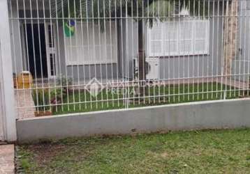 Casa em condomínio fechado com 3 quartos para alugar na rua são pedro, 415, marechal rondon, canoas, 154 m2 por r$ 5.500