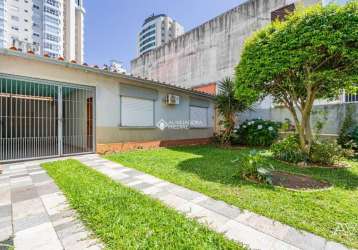 Casa comercial para alugar na rua doutor barcelos, 281, centro, canoas, 78 m2 por r$ 2.900