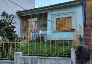 Casa em condomínio fechado com 3 quartos à venda na rua mariz e barros, 262, petrópolis, porto alegre, 130 m2 por r$ 800.000