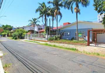 Casa em condomínio fechado com 3 quartos à venda na rua doutor alberto albertini, 275, são sebastião, porto alegre, 217 m2 por r$ 630.000