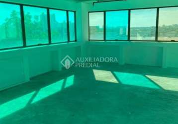 Sala comercial à venda na rua santa catarina, 40, santa maria goretti, porto alegre, 52 m2 por r$ 380.000