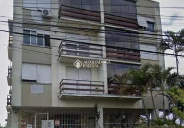 Apartamento com 2 quartos à venda na rua professor cristiano fischer, 906, petrópolis, porto alegre, 62 m2 por r$ 399.000