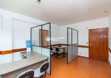 Sala comercial à venda na rua onofre pires, 31, azenha, porto alegre, 25 m2 por r$ 160.000