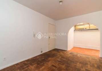 Apartamento com 1 quarto à venda na rua garibaldi, 1231, bom fim, porto alegre, 45 m2 por r$ 260.000