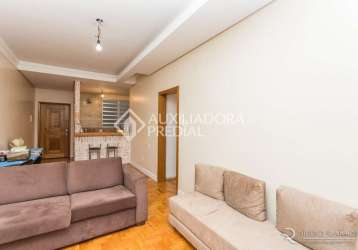 Apartamento com 3 quartos à venda na rua gumercindo saraiva, 54, menino deus, porto alegre, 110 m2 por r$ 620.000