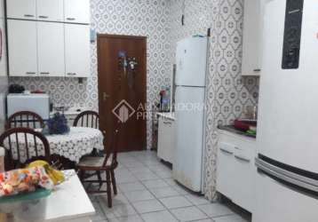 Apartamento com 3 quartos à venda na rua vinte de setembro, 436, azenha, porto alegre, 98 m2 por r$ 299.000