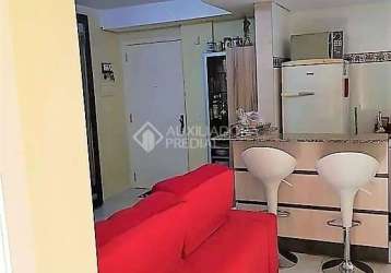 Apartamento com 2 quartos à venda na estrada campo novo, 391, ipanema, porto alegre, 55 m2 por r$ 235.000