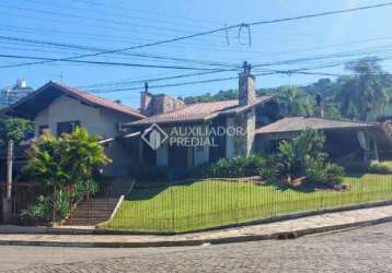 Casa com 3 quartos à venda na juscelino kubitscheck, 139, viaduto, igrejinha, 472 m2 por r$ 1.750.000