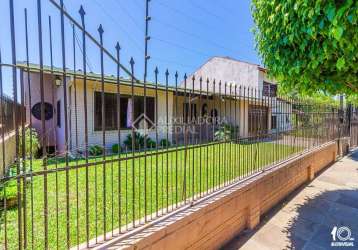 Casa com 3 quartos à venda na rua carlos barbosa, 283, guarani, novo hamburgo, 378 m2 por r$ 641.000