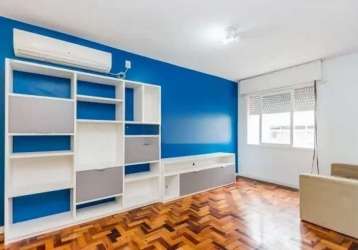 Apartamento com 2 quartos à venda na rua gaston englert, 780, vila ipiranga, porto alegre, 75 m2 por r$ 319.000