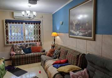 Casa com 2 quartos à venda na rua domingos crescêncio, 540, santana, porto alegre, 127 m2 por r$ 760.000