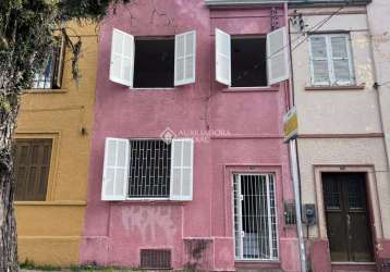 Casa com 3 quartos à venda na rua dom joão vi, 161, medianeira, porto alegre, 146 m2 por r$ 298.000