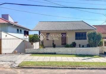 Casa com 4 quartos à venda na rua zeno schmiedel, 200, floresta, estância velha, 203 m2 por r$ 638.300