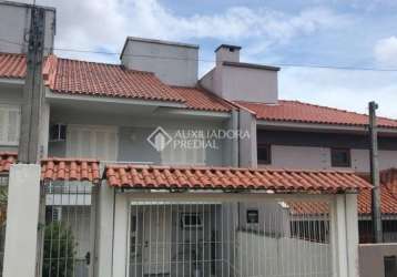 Casa com 3 quartos à venda na rua guaporé, 27, santo andré, são leopoldo, 122 m2 por r$ 470.000