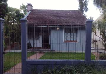 Casa em condomínio fechado com 3 quartos para alugar na avenida engenheiro ludolfo bohel, 1136, teresópolis, porto alegre, 160 m2 por r$ 3.800