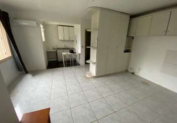 Apartamento com 1 quarto à venda na rua dona amélia, 246, santa tereza, porto alegre, 31 m2 por r$ 120.000