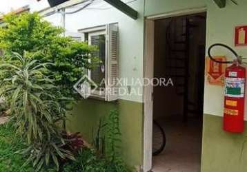 Casa em condomínio fechado com 1 quarto à venda na rua landel de moura, 2048, tristeza, porto alegre, 54 m2 por r$ 200.000