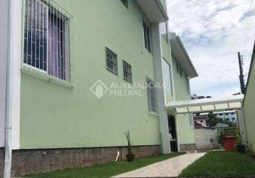 Prédio à venda na rua marli maria da silveira, 43, pantanal, florianópolis, 452 m2 por r$ 4.500.000