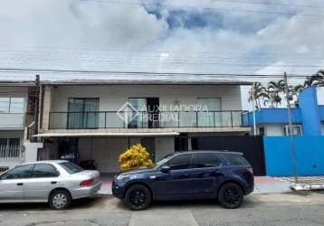 Casa com 8 quartos à venda na rua curitibanos, 193, municípios, balneário camboriú, 426 m2 por r$ 1.915.000