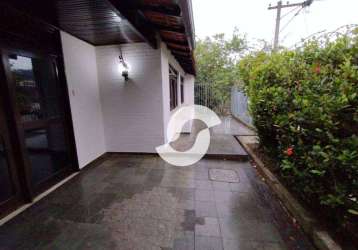 Casa com 5 dormitórios à venda, 300 m² por r$ 795.000,00 - maria paula - niterói/rj