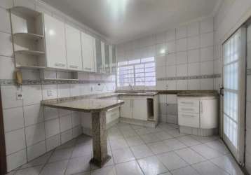 Casa com 3 quartos à venda na rua felicíssimo antônio pereira, jardim eugênia, bauru, 110 m2 por r$ 350.000