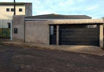 Casa com 3 quartos à venda na rua adhemar braz do amaral, parque jardim europa, bauru, 200 m2 por r$ 650.000