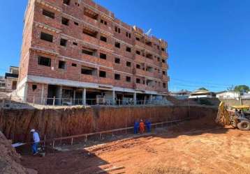 Apartamento a venda em mangabeira.