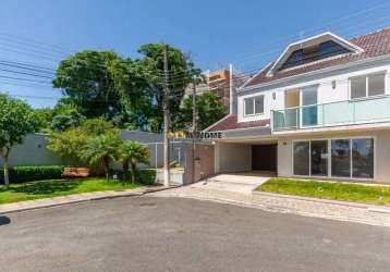 Sobrado com 3 dormitórios à venda, 243 m² por r$ 899.000,00 - boqueirão - curiti