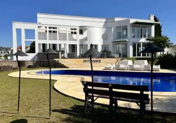 Linda casa com 610 m², 4 suítes, piscina, jardim de inverno a venda em santa fel