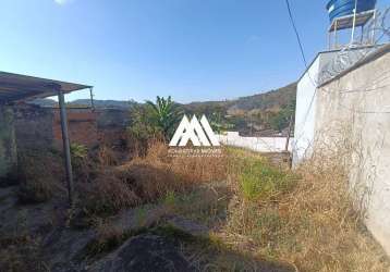 Terreno com 250m² no bairro leonani