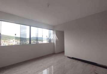 Vendo apartamento em itaúna com excelente localização!